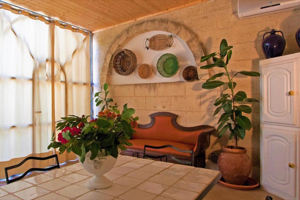 奥斯图尼 Trulli Fogliarella旅馆 外观 照片