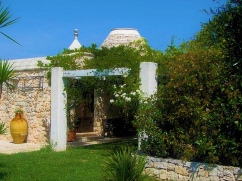 奥斯图尼 Trulli Fogliarella旅馆 外观 照片